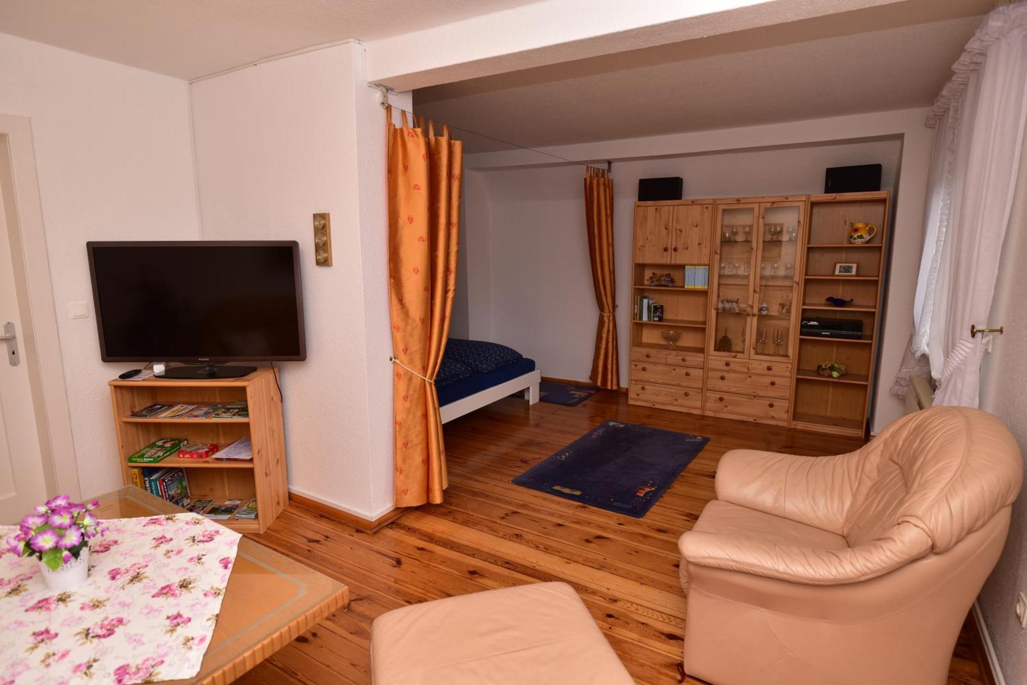 Ferienwohnung Am Hafen Luebbenau Luaran gambar